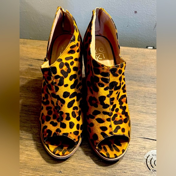 Cheetah print platform heels - Picture 1 of 3